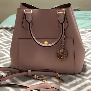 MICHAEL KORS CROSSBODY BAG